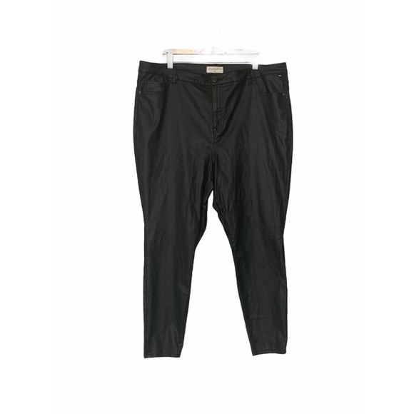 Eloquii Pants - Eloquii Stretch Vegan leather Pants Size 24